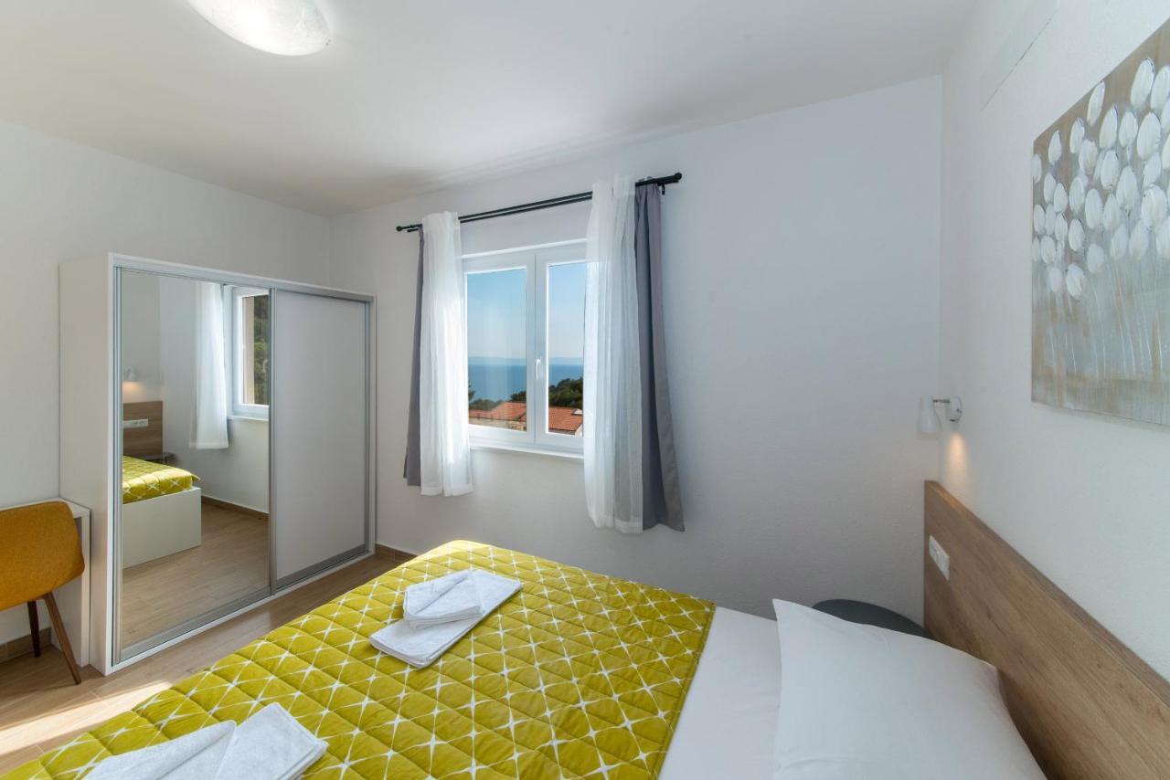 Apartment Mare Krvavica Exterior photo